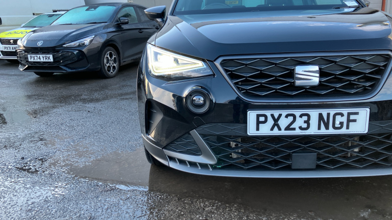 SEAT Arona 1.0 TSI 110 FR Sport 5dr Petrol Hatchback